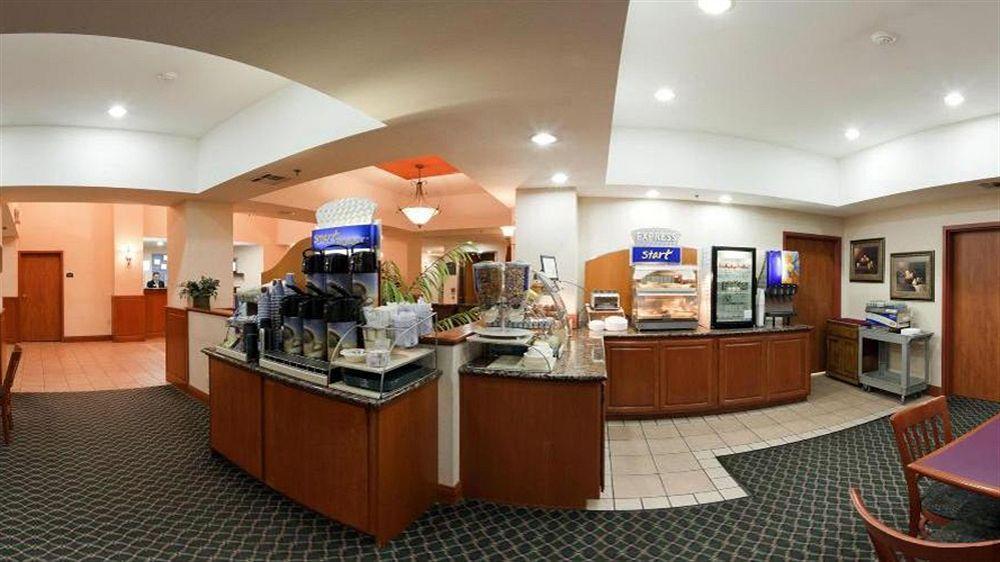 Holiday Inn Express Hotel & Suites Vinita By Ihg Bagian luar foto