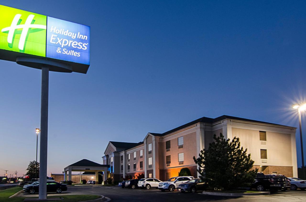 Holiday Inn Express Hotel & Suites Vinita By Ihg Bagian luar foto