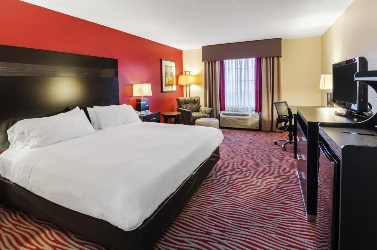 Holiday Inn Express Hotel & Suites Vinita By Ihg Bagian luar foto