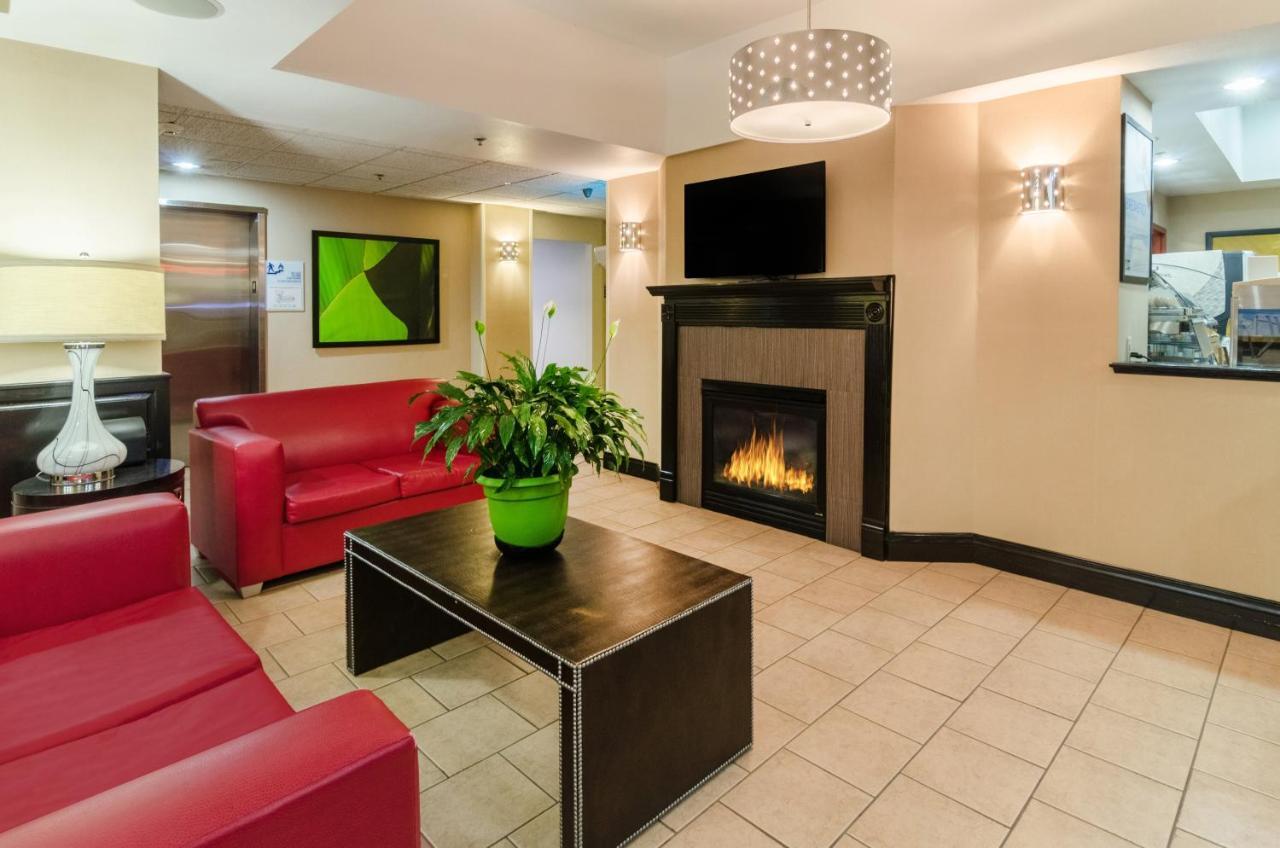 Holiday Inn Express Hotel & Suites Vinita By Ihg Bagian luar foto